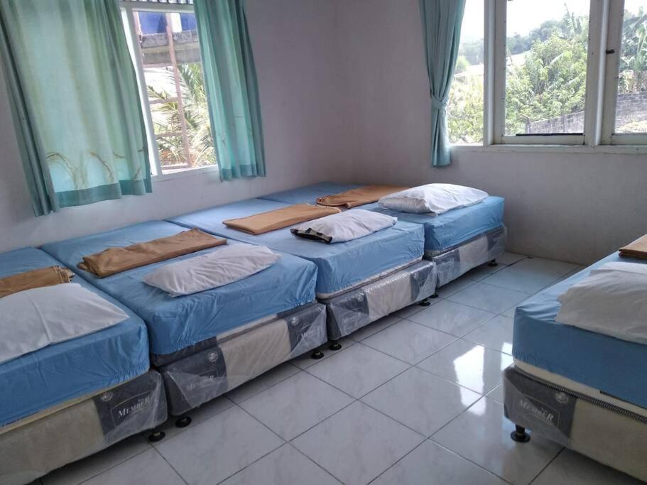 Garden Villas Cipanas Sindanglaya Esterno foto