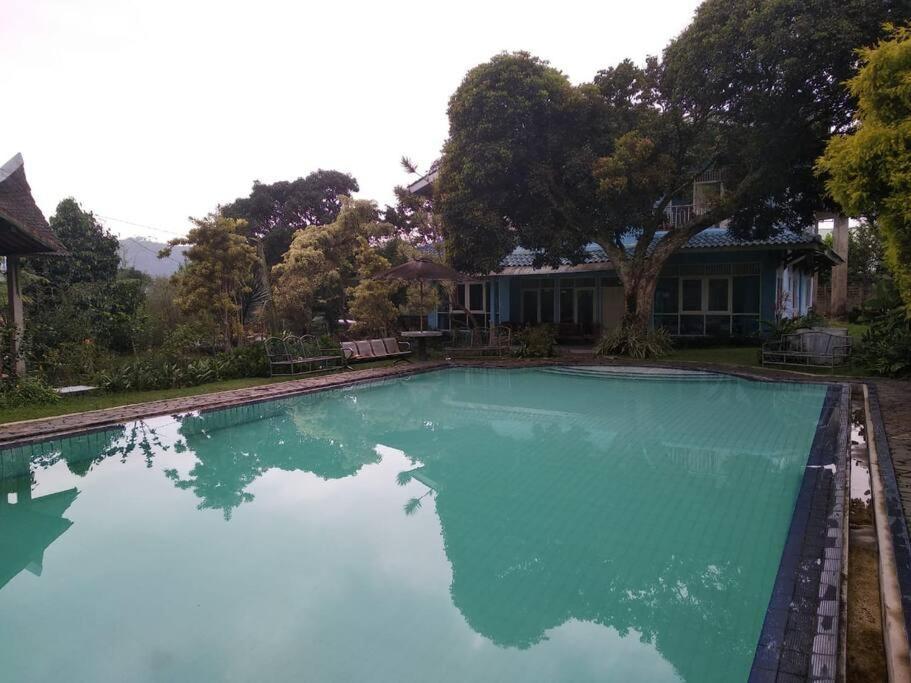 Garden Villas Cipanas Sindanglaya Esterno foto