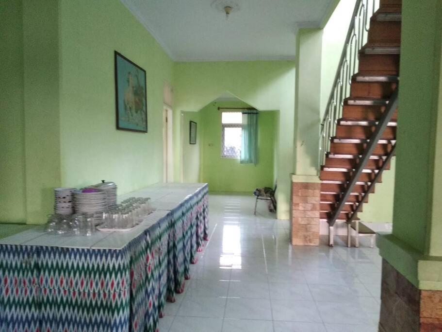 Garden Villas Cipanas Sindanglaya Esterno foto