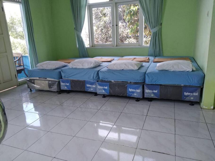 Garden Villas Cipanas Sindanglaya Esterno foto
