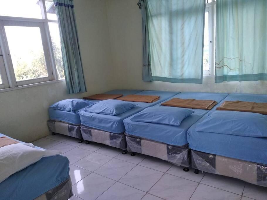 Garden Villas Cipanas Sindanglaya Esterno foto